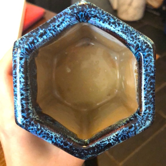 Handmade Ceramic Pen Holder - Picture 3 of 4